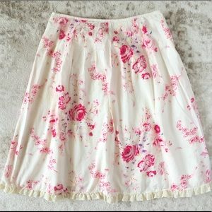Johnny Was Skirt Size 8 Knee-length White Roses